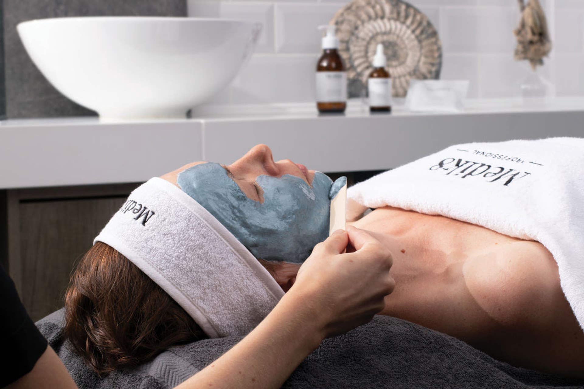 Platinum Facial