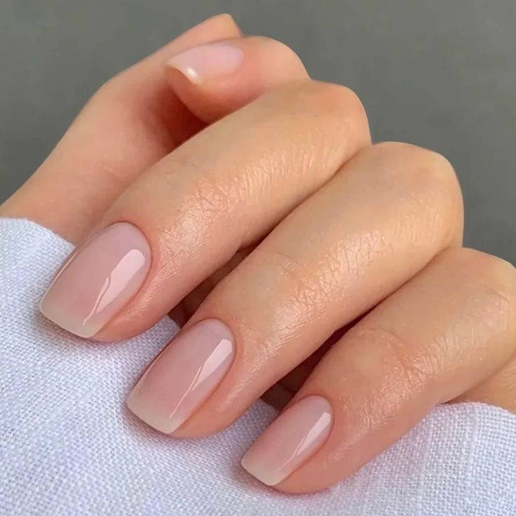 Mannicured Natural look Nails